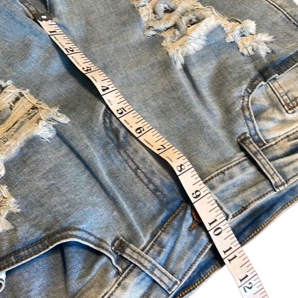 Roswear distressed stretch denim jean shorts light wash L 12-14 - Picture 10 of 12